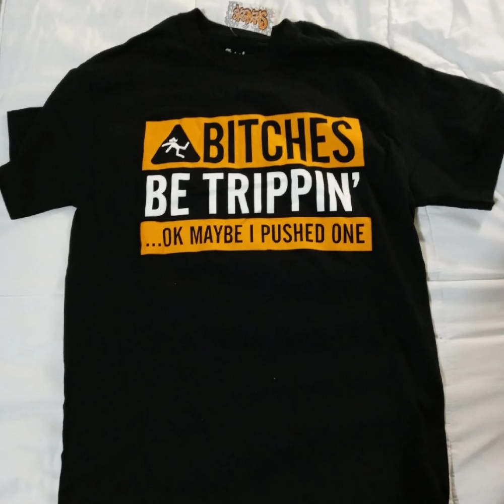 NWT Spencer's Mens Slogan T-Shirt M - Picture 1 of 3